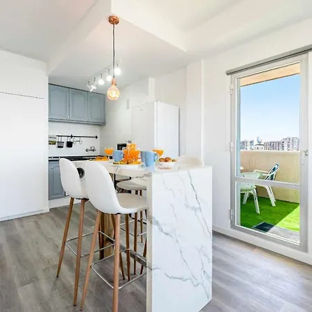 Benalbeach Con Vistas Maravillosas Apartment Malaga